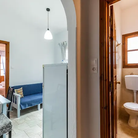 Magda's Place Skopelos Town