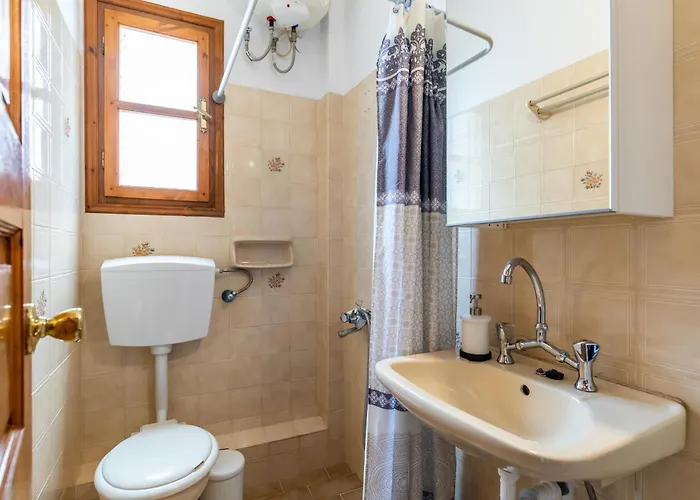 Magda's Place * Skopelos Town